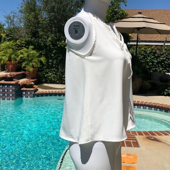 BP White Square Neck Tank Top Size Small - Picture 5 of 8